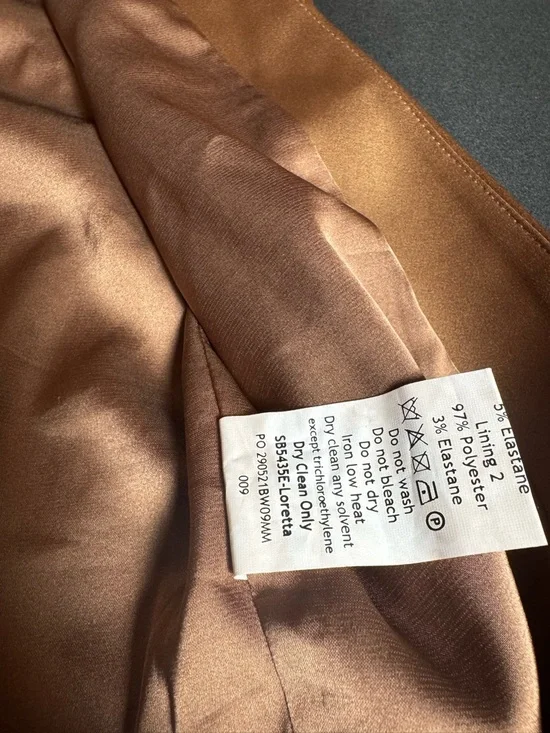 HOUSE OF CB ‘Loretta’ Toffee Satin Off Shoulder Dress 🤎 Size S (US 4–6) - Picture 5 of 8